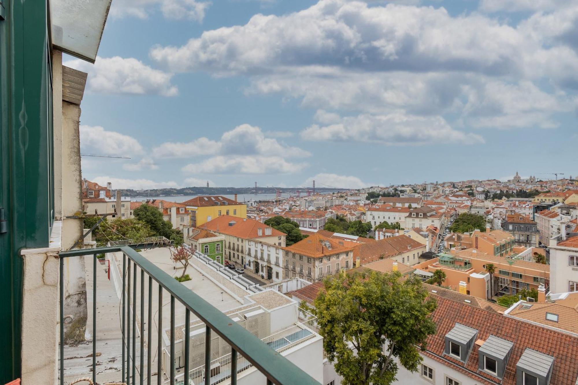 Beguest Bairro Alto City View Apartment Lissabon Buitenkant foto